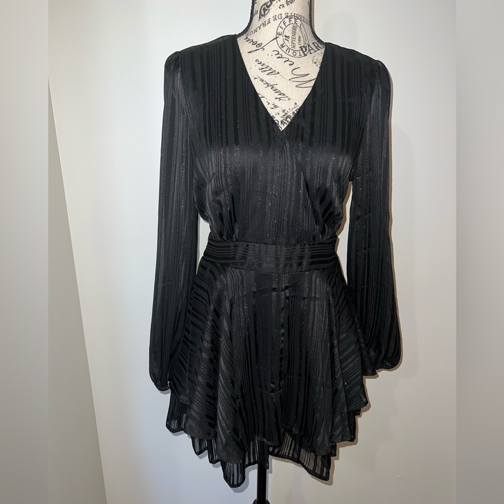 Evolutionary Apparel NWOT Black Ruffled Bottom Stripe Romper/Size M